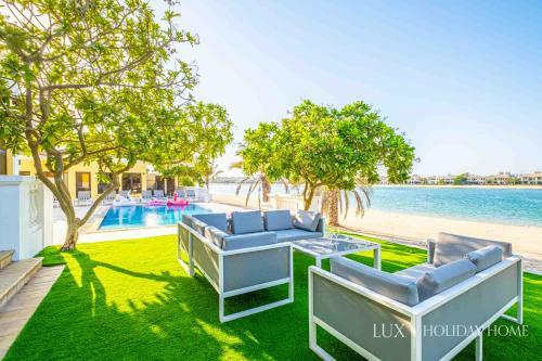 Villa Lux - The Dubai Paradise Palace