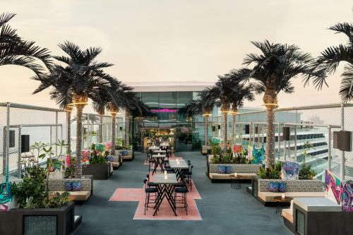 Hotel W Dubai - The Palm