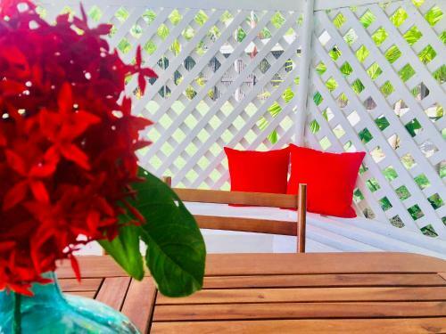 Welcome To Tranquility At Sea Foam Villa