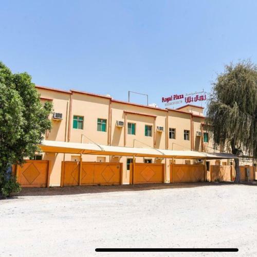 Hostal Royal Plaza Residence