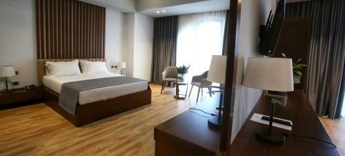 Portik Hotel