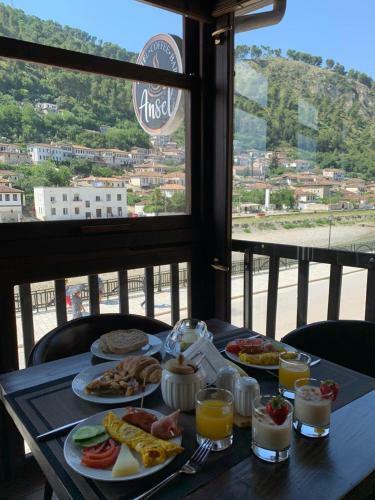 Hotel Ansel