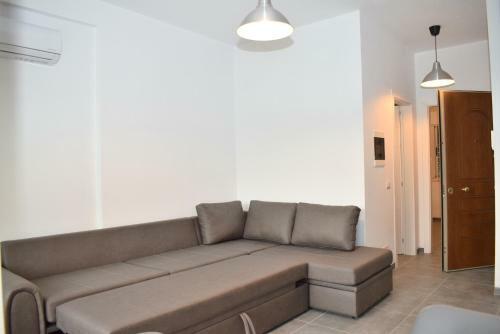 Glam Apartment - 164