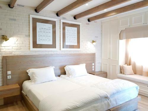 Limani Luxury Apartment Beachfront 1
