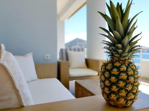 Limani Luxury Apartment Beachfront 1