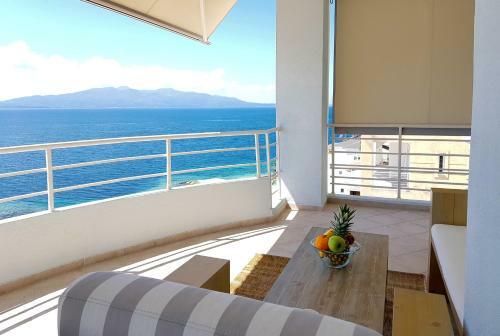 Limani Luxury Apartment Beachfront 1