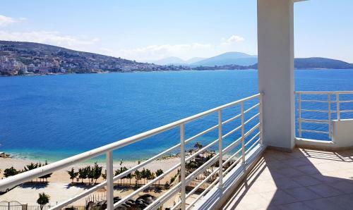 Limani Luxury Apartment Beachfront 1