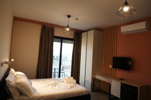 Hotel Bar Restaurant Triumf Shengjin