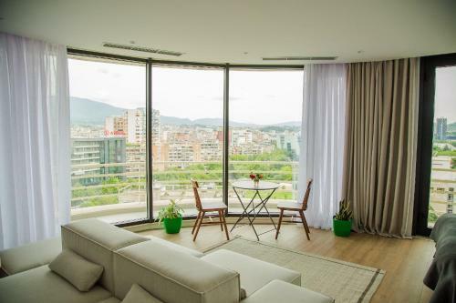 Apartamento Rooftop Tirana - Choose Balkans