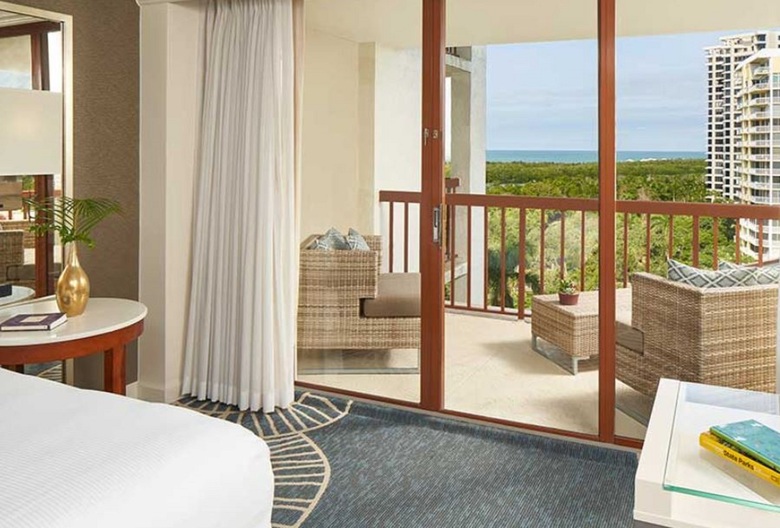 Hotel Naples Grande Beach Resort
