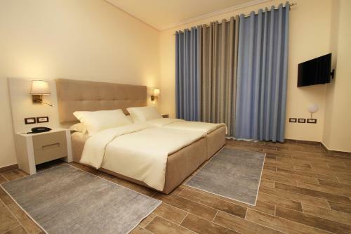 Hotel Rolex