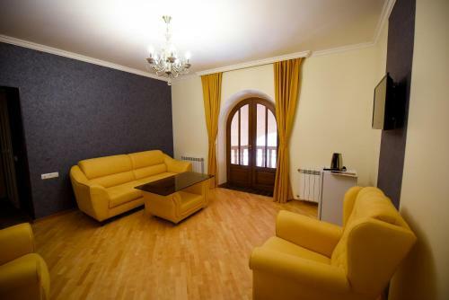Royal Palace Hotel