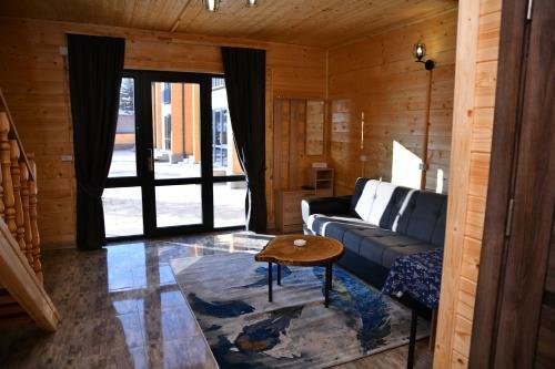 Everest Rest House