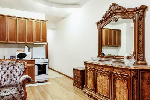 1 Bedroom Apartment On Byuzand Street