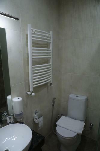 4room Hotel