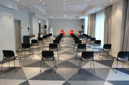 Holiday Inn Express - Yerevan, An Ihg Hotel