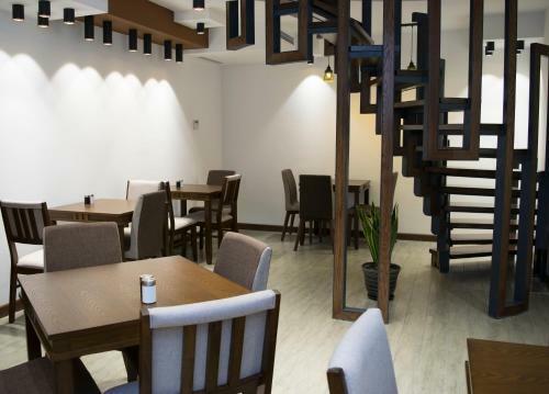 Posada R&r Hotel