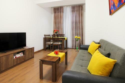 Apartments In Crystal Residence