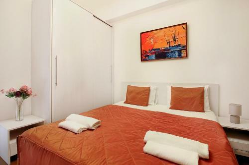 Apartments In Crystal Residence