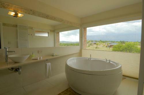 Agroturismo Arenas Blancas Caba�as & Suites