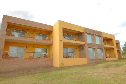 Agroturismo Arenas Blancas Caba�as & Suites