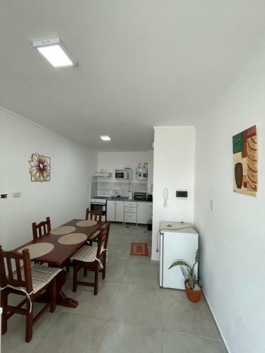 Apartamento Amplio Monoambiente C�ntrico