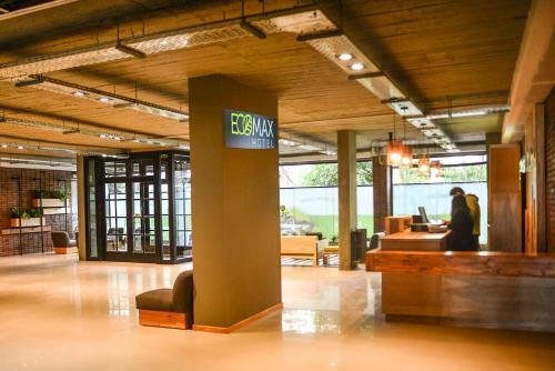 Hotel Eco Max