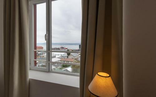 Happy Guest Apart