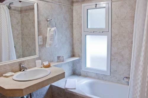 Lodge Caba�as Del Arroyo
