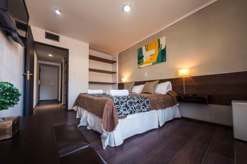 Hotel Costalago Suites