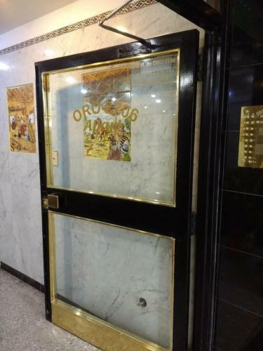Oro Apart Hotel