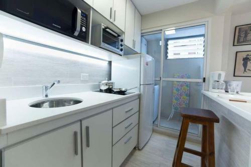 Apartamento 5319 Marcelo T de Moderno 1 Dorm En Recoleta