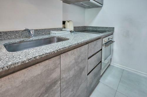 Luminous Apartment In Recoleta