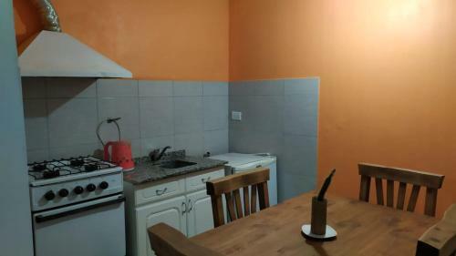 Albergue Casona Poeta Airport