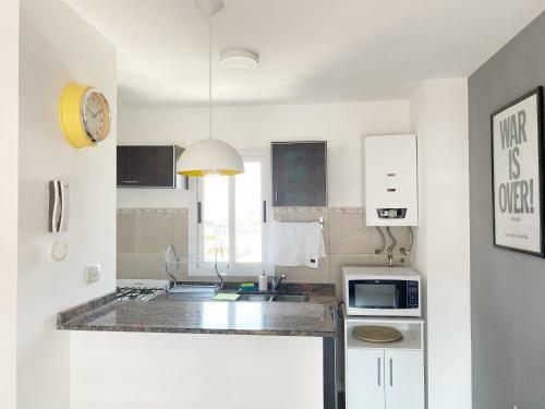 Apartamento Depto Muy Luminoso Cerca Del Centro