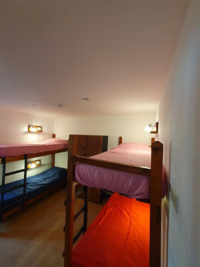 Hotel Hostel El Paredon