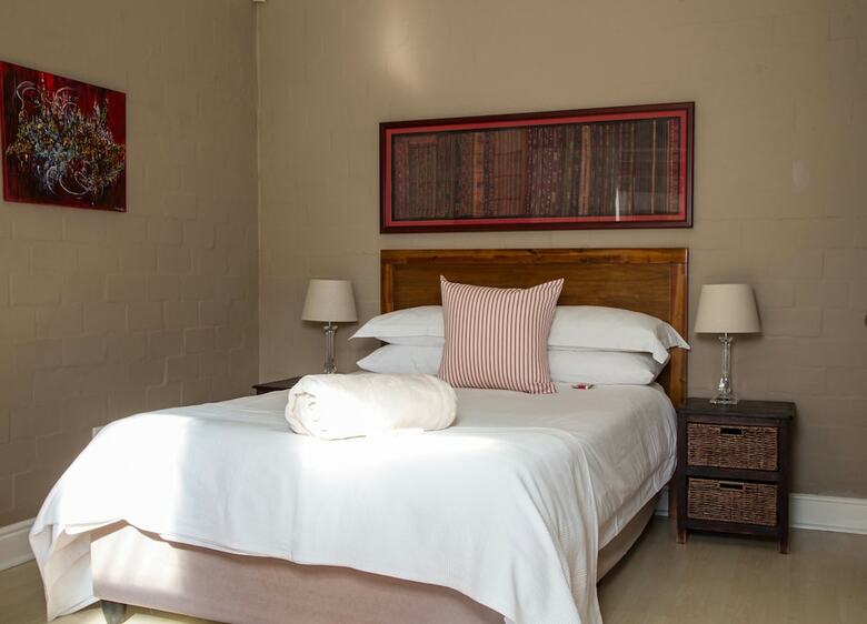 Hostal Summit Place Guesthouse