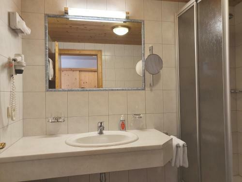 Hotel Herz Larain
