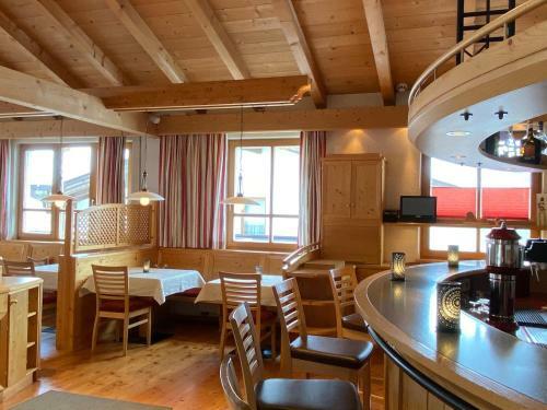 Hotel Herz Larain