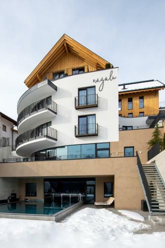 Nagalu Hotel Garni