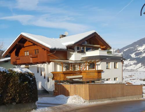 Apartments Gondelspa�