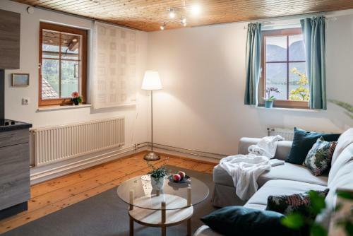 Lakeview Apartment