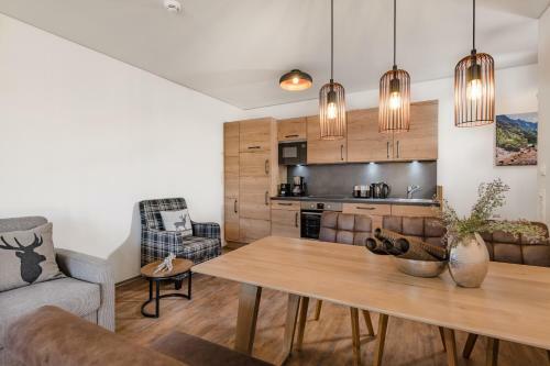 Alpenparks Hotel & Apartment Hochk�nig