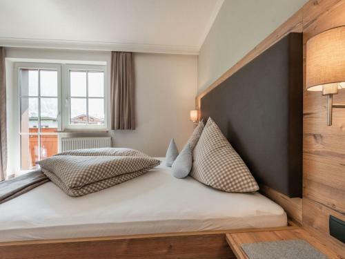Lovely Apartment In Oetz With A View