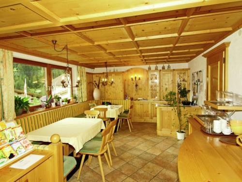 Spacious Apartment In Sankt Anton Am Arlberg With Balcony