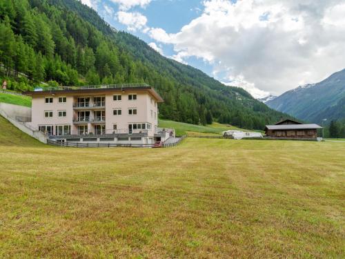Attractive Apartment In Zwieselstein With Balcony