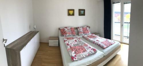 Vienna Dc Living Apartment With Parking On Premise