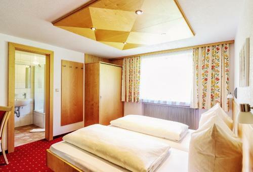 Hostal Pension Uga