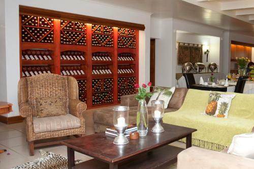 Hostal Val Du Charron Guest House & Wine Estate