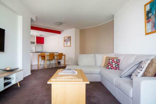 Amazing Brisbane Cbd 2 Bedroom Apartment With River Views